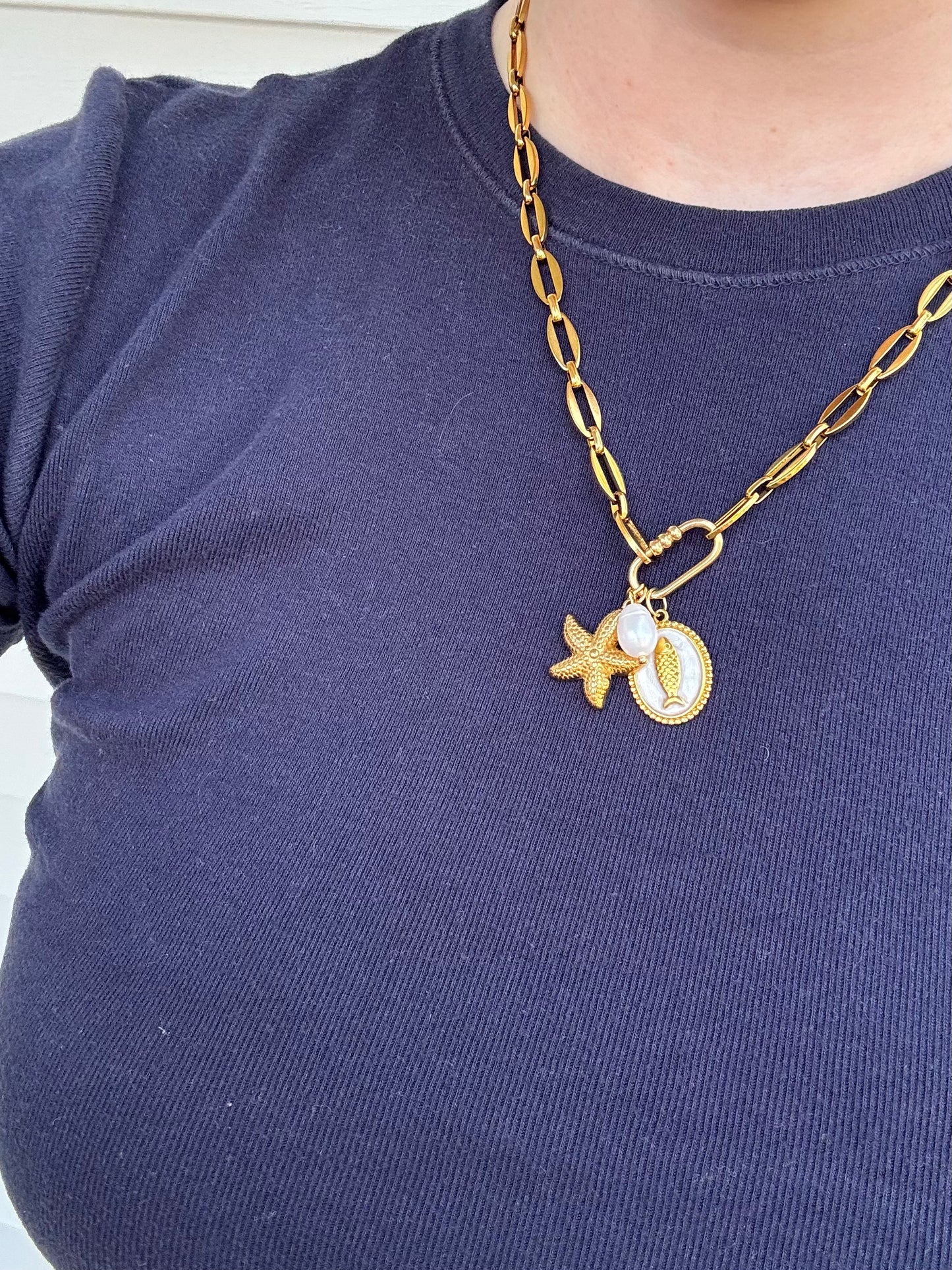 Hooked Necklace